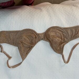 Elegant Tan Lace Bra